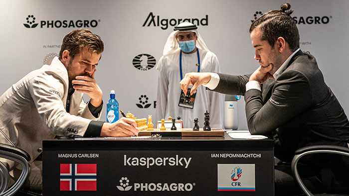 Magnus Carlsen vs Ian Nepomniachtchi, FIDE World Chess Championship, Dubai, 2021
