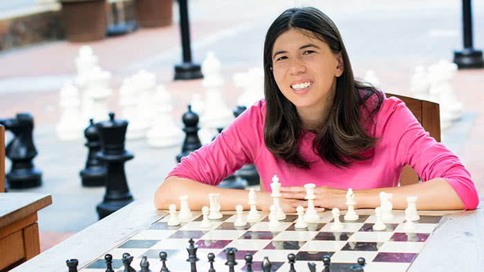 Chrome.sparkchess.com: SparkChess: Play chess online vs the